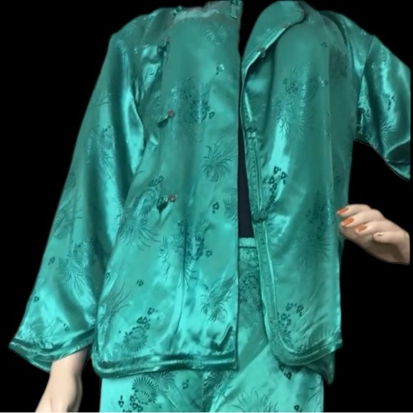Vintage Other - 1970s ESME Chinese Green Silk Lounge Set